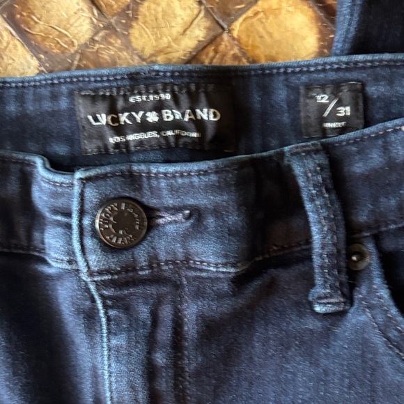 Lucky Brand Women's Dark Blue Skinny Jeans - Picture 3 of 4
